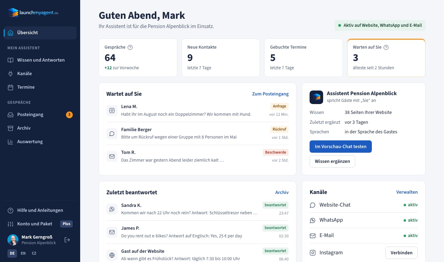 The customer area with open requests and channels